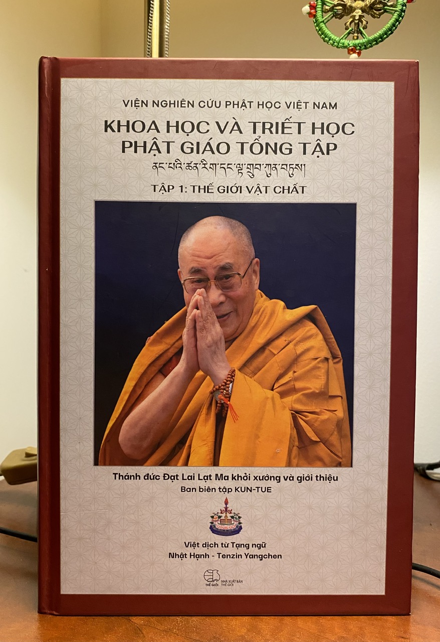 Sách mới - Khoa học và triết học Phật giáo tổng tập - Đạt Lai Lạt Ma (Tập 1)